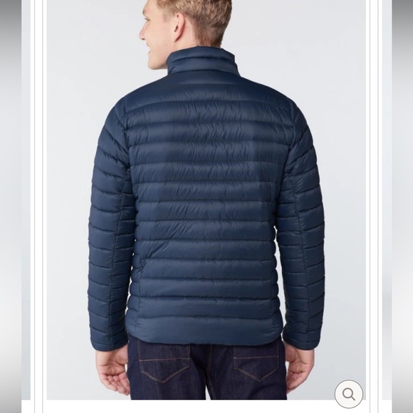 Patagonia | Down Sweater in True Navy - Picture 5 of 17